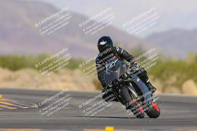 media/Nov-06-2023-Moto Forza (Mon) [[ce023d0744]]/3-Intermediate Group/Session 3 (Turn 5)/